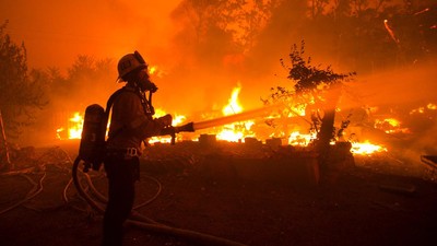 https://sc.pakki.org/storage/artikel/297-kebakaran-california-2_169.jpeg