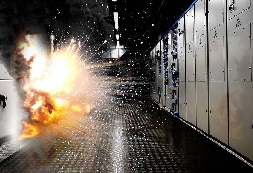 https://sc.pakki.org/storage/artikel/352-arc-flash-management.jpg