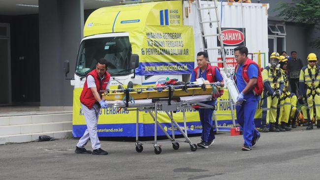 https://sc.pakki.org/storage/artikel/718-kemnaker-menggelar-pencanangan-bulan-k3-nasional-tahun-2025-di-kawasan-industri-terpadu-batang-kitb-batang-selasa-1412025_169.jpeg